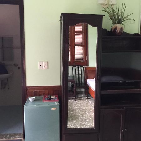 Hotel Khach San Nam Dong Dong Ha Zewnętrze zdjęcie